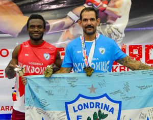 Atletas londrinenses são campeões no Brasileiro e no Pan Cup de Kickboxing