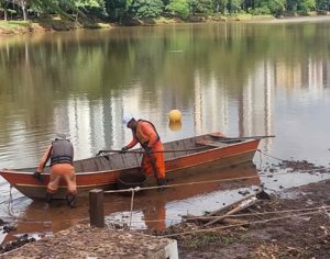 Lago Igapó 2 volta a apresentar vazamento após rompimento de bags