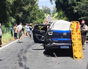 Três pessoas morrem após grave acidente entre Londrina e Sertanópolis