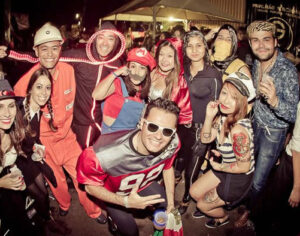 Metamorfose: maior festa fantasia do mundo deverá voltar à Londrina