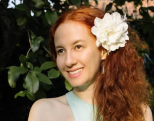 Keidma apresenta tributo a Gal Costa no palco da AML Cultural em Londrina