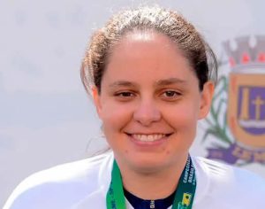 Londrinense Victória Barbosa leva dois ouros no Brasileiro de Paraciclismo