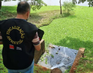 Sema aplica multas milionárias por despejo irregular de esgoto