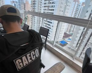Operação do Gaeco de Londrina apura desvio de cargas envolvendo policiais