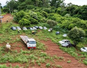 CMTU realiza maior ação contra veículos abandonados em Londrina