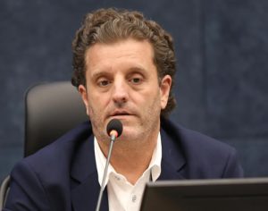 Projeto que garante laudo permanente para diabetes tipo 1 avança em Londrina