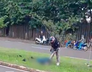 Garupa morre após acidente de moto e piloto foge do local em Londrina