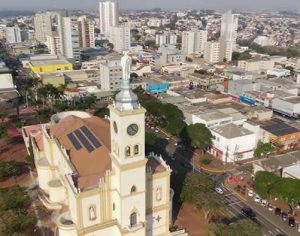 Apucarana anuncia concurso e PSS com salários de até R$ 16 mil