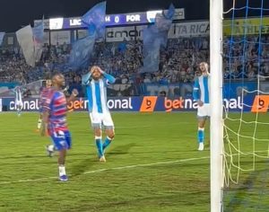 Londrina toma gol no fim e perde para o Fortaleza no VGD pela Série B