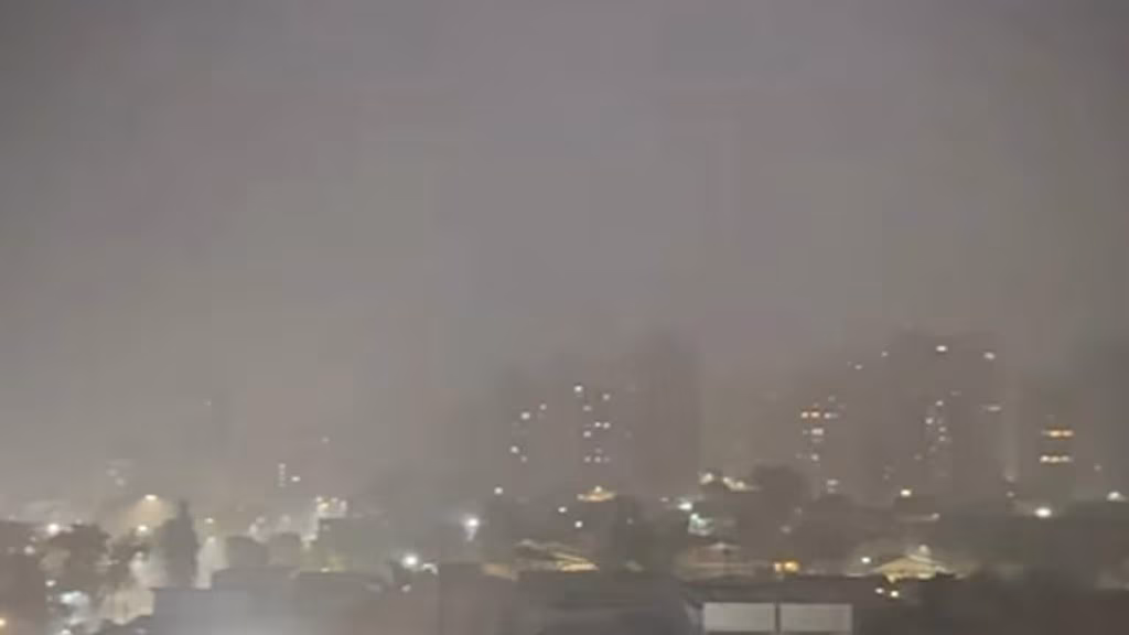 chuva londrina temporal