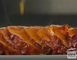 Saiba como fazer Tender Assado para o Natal