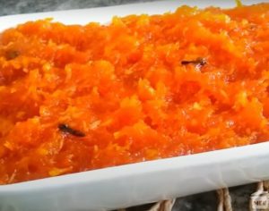 Receita rápida: Doce de abobora com coco feito no micro-ondas